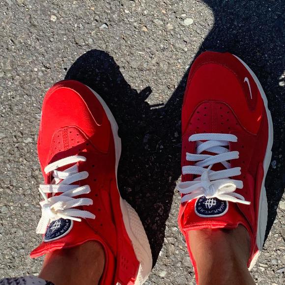 Meet your Posher, Kev - Picture 1 of 1